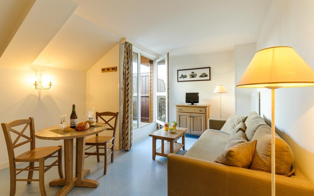 Lagrange Vacances Les Roches Douvres Saint-Briac-sur-Mer Szoba fotó